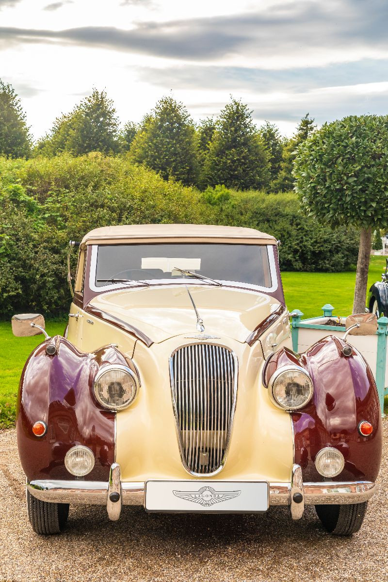 Lagonda 2.6 Litre Drophead Coupé (GB, 1948)