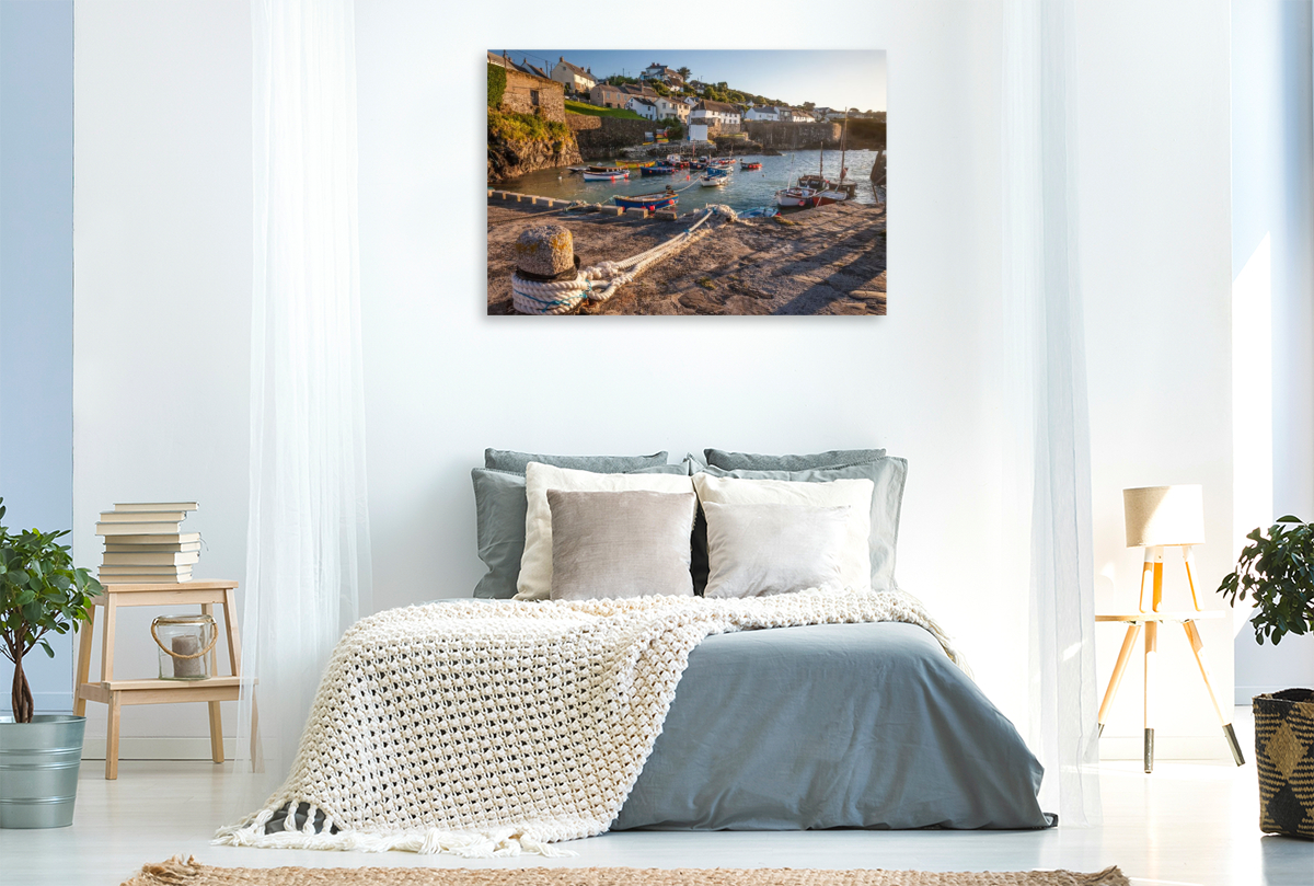Der kleine Hafen von Coverack, Lizard Peninsula, Cornwall, England