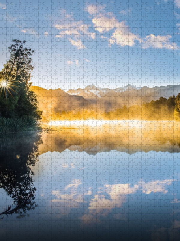 Sonnenaufgang am Lake Matheson, Southland, South Island, Neuseeland
