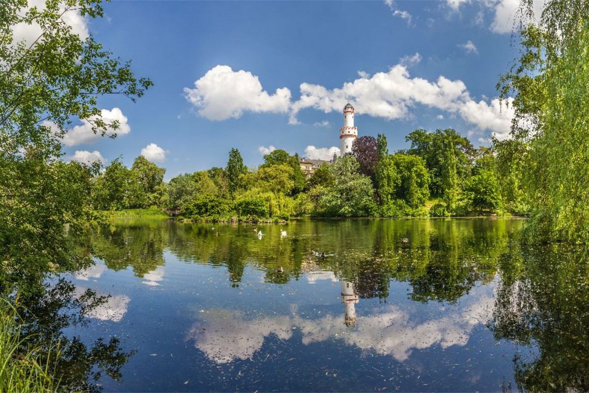 Weiher im Schloßpark von Bad Homburg vor der Höhe, Hessen