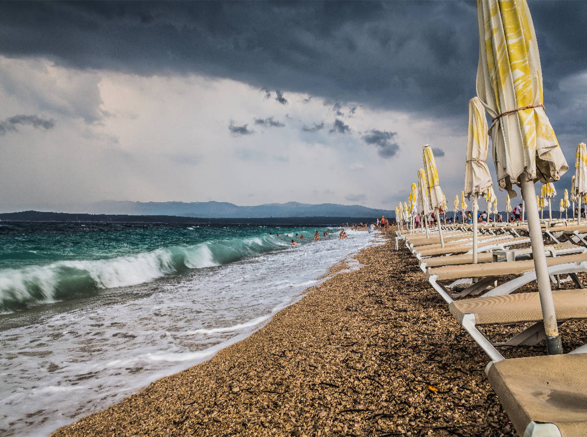 Baden am goldenen Horn (Zlatni Rat) auf der Insel Brac