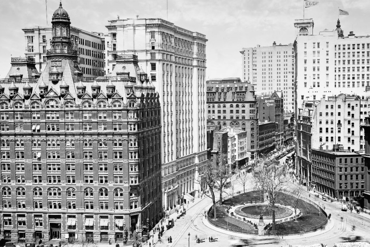 Historic New York: Bowling Green and Broadway, Manhattan, 1900