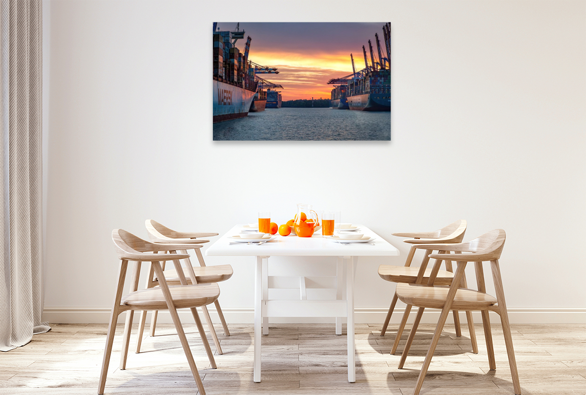 Abendlicht mit Maersk, HMM  und Evergreen