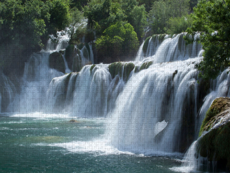 Mehrstufiger Wasserfall im Nationalpark Krka