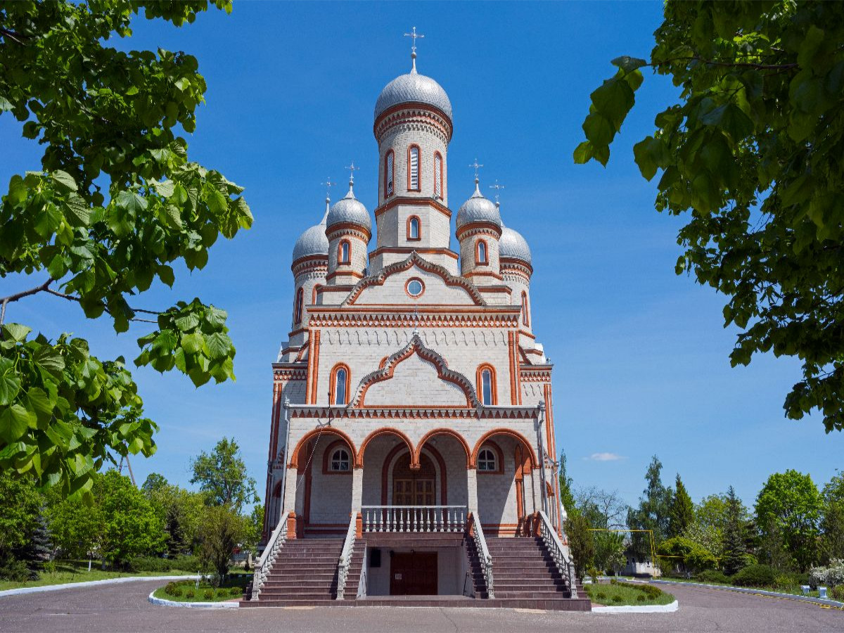 Himmelfahrtskathedrale in Drochia