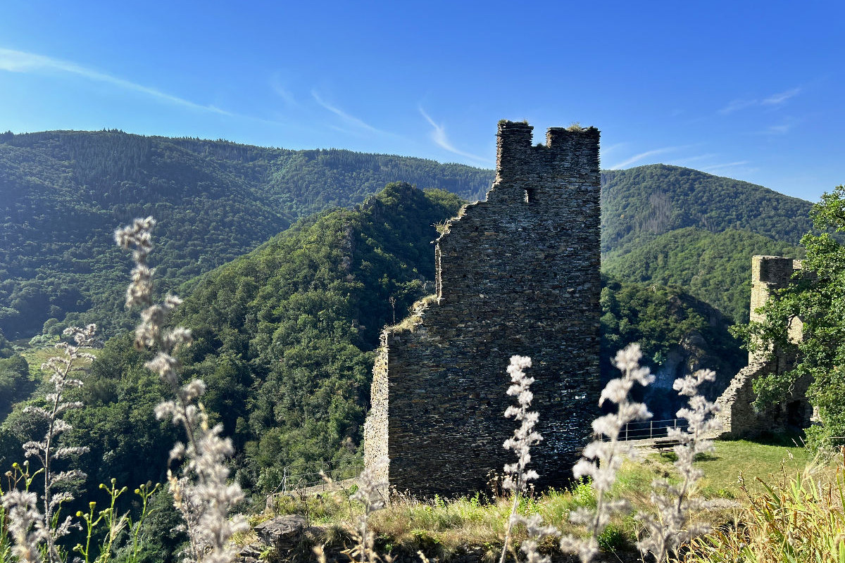 Ruinen der Burg Are