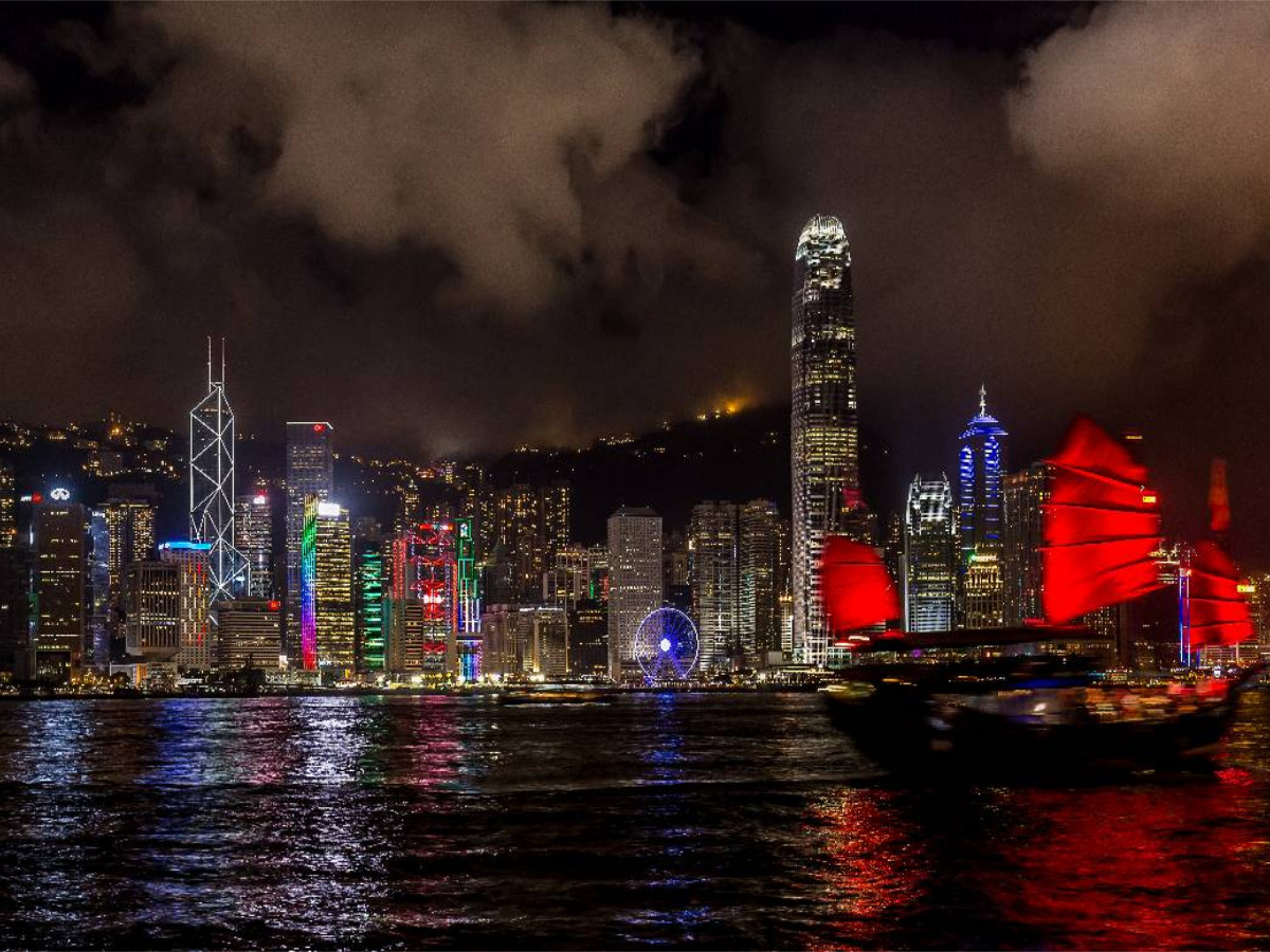 Victoria Harbour - Hong Kong