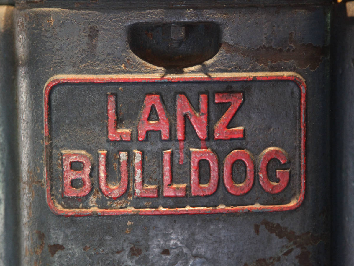 Traktoren - Embleme: Lanz Bulldog