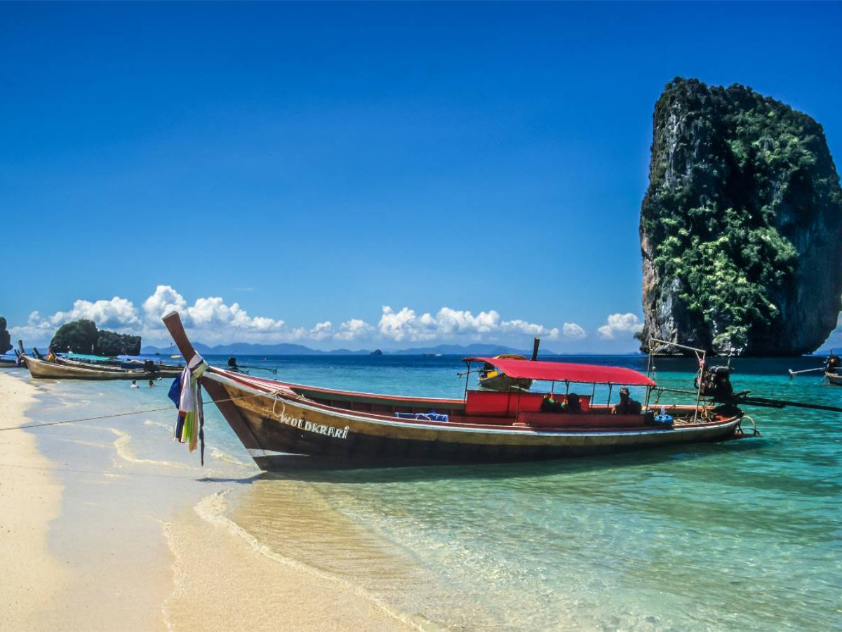 Strand auf Poda Island bei Krabi