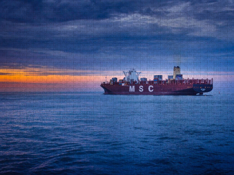 MSC OSCAR, größtes Containerschiff der Welt