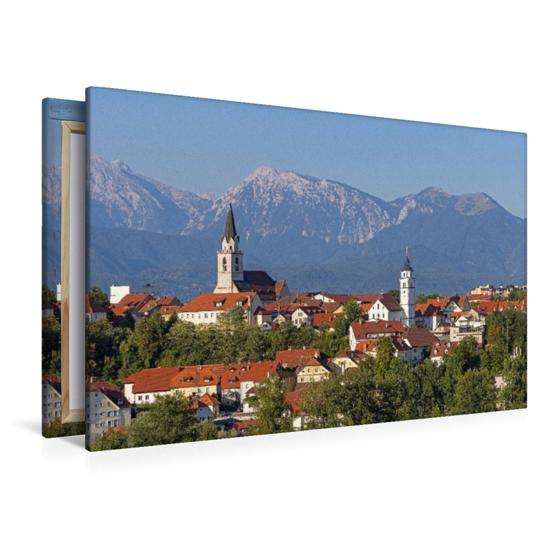 Stadt vor Alpenpanorama, Kranj