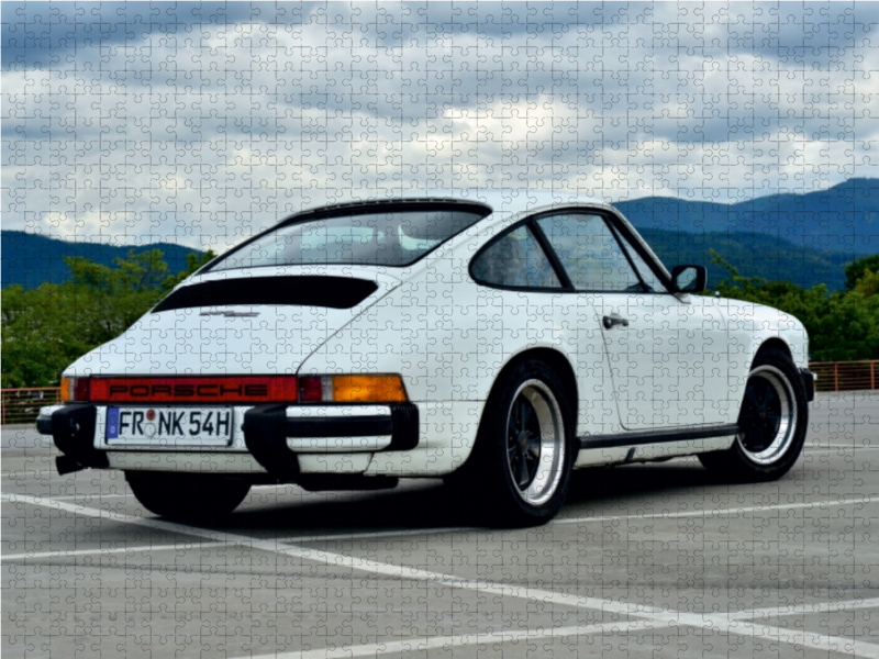 Ein Motiv aus dem Kalender Porsche 911SC - zwei starke Typen