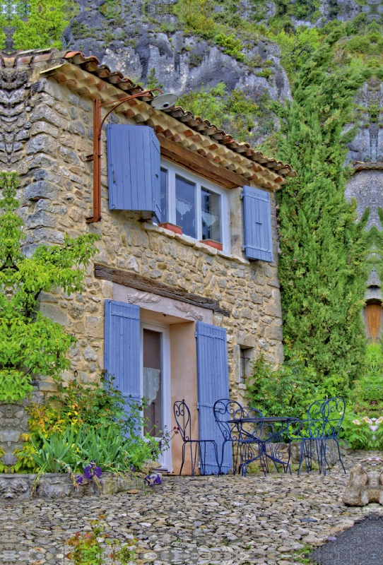 Monieux, Provence